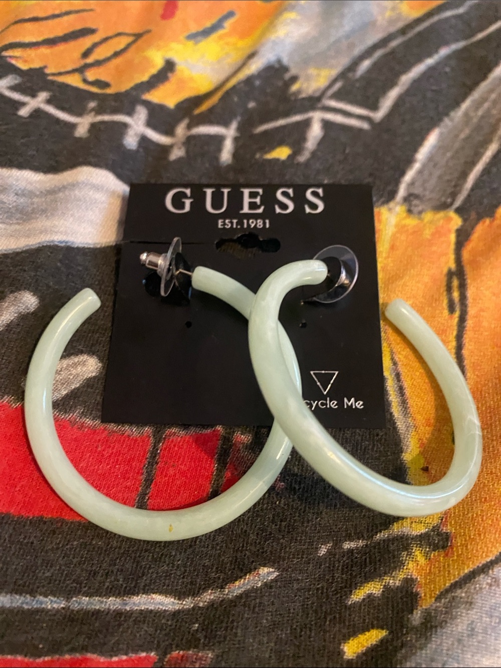 GUESS Pale Mint Hoop Earrings - Light Green Resin